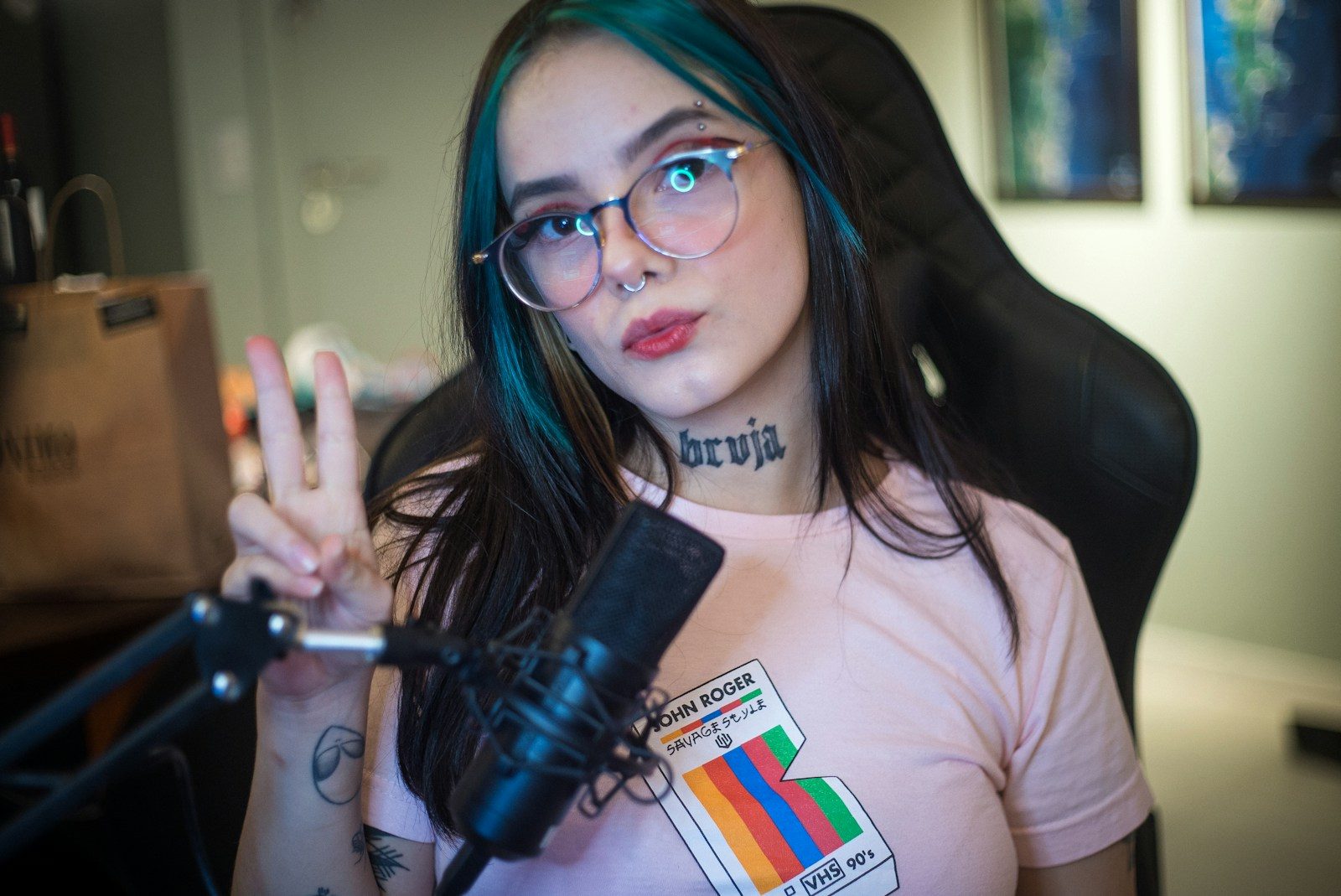 What Is a Parasocial Relationship? And Why It Feels So Real